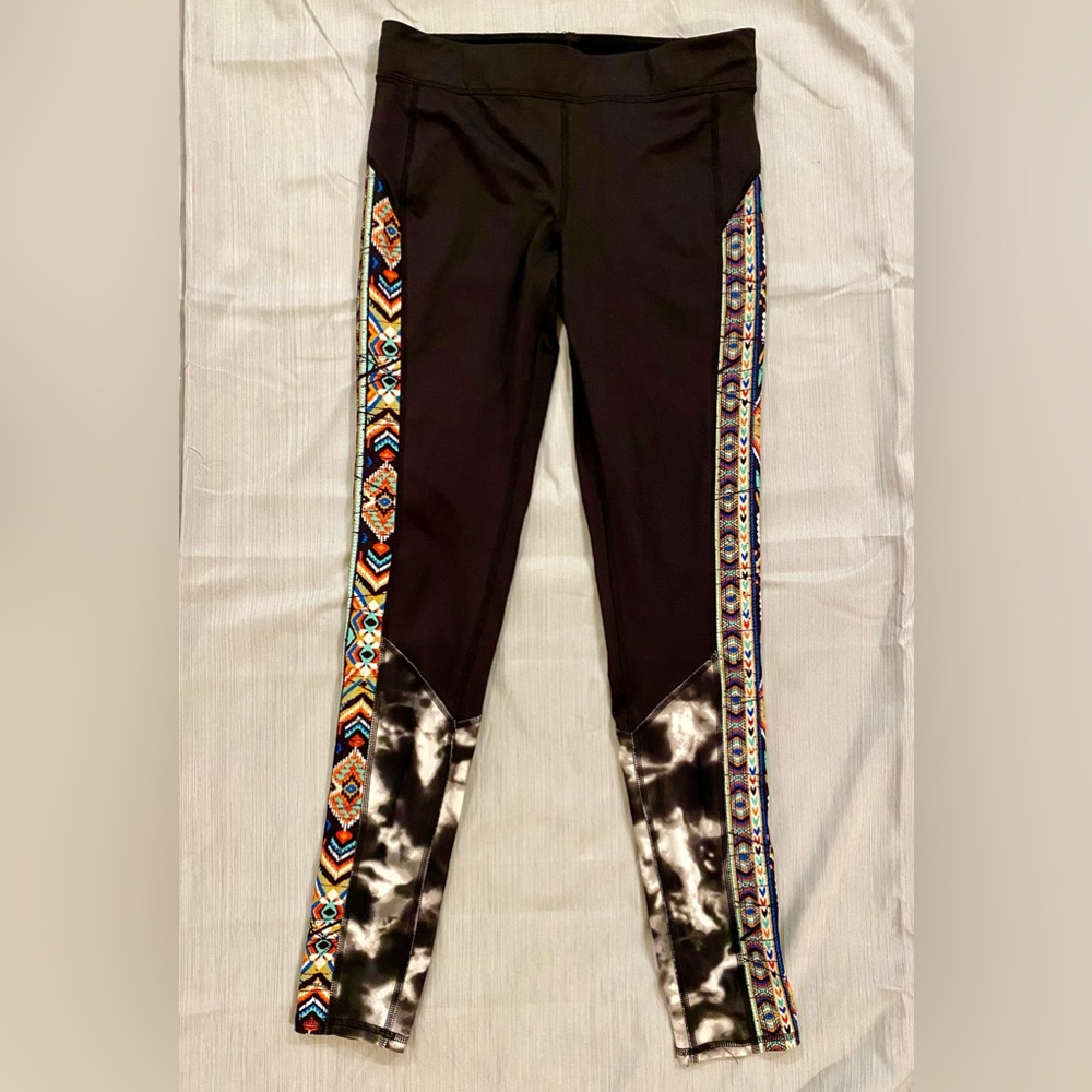 Mossimo Supply Co. Black Leggings with Vibrant Pattern